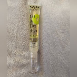 NYX THIS IS JUICE GLOSS Electrolyte Infused Scented Lip Gloss Coconut Chill